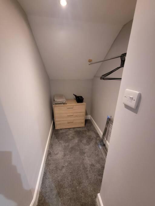 2 Kilkerran Road Apartment แคมป์เบลทาวน์ ภายนอก รูปภาพ